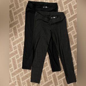 Set of maternity leggings